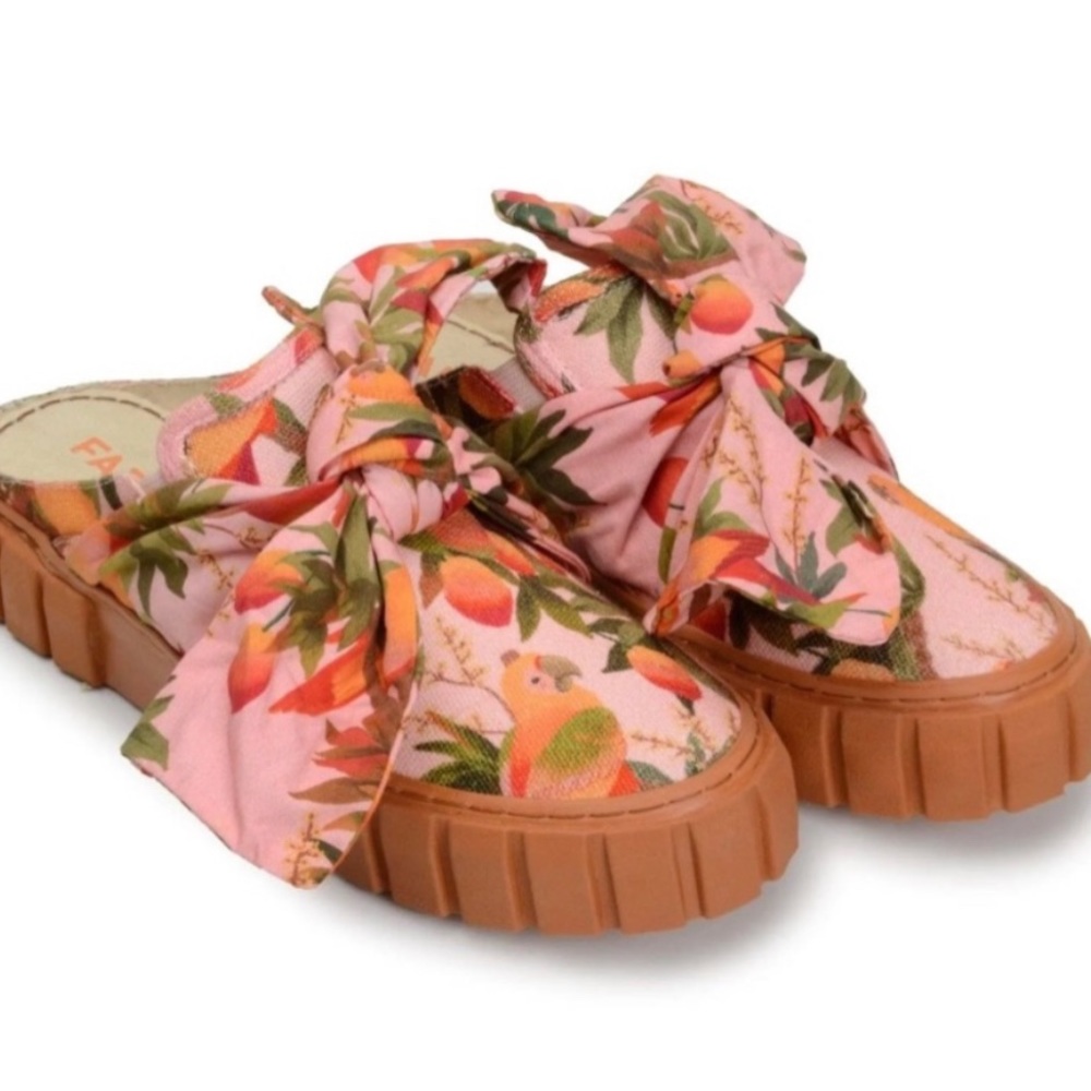 FARM RIO Mango Trees Mule Sneaker With Bow Size US 7 NWT